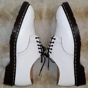 DR. MARTENS 2046 (WHITE VINTAGE SMOOTH)Men\'s Sz 8/Women\'s Sz 9 Dr. Martens | Shoes | Dr Martens 246 White Vintage  main image 3